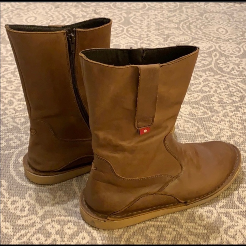 Oliberte leather boots